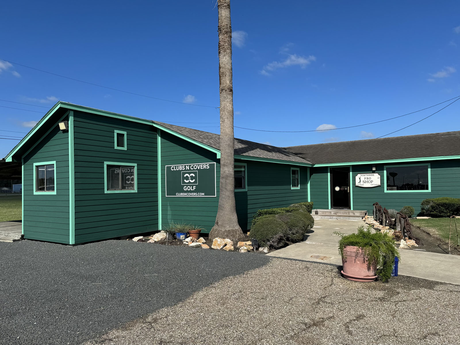 Clubs n Covers Location